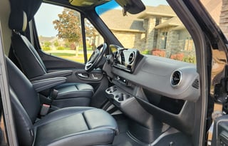 Mercedes-Benz Sprinter 2500 - 170