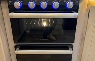 Fully Stocked, Sleeps 8, Super Clean & Comfy!