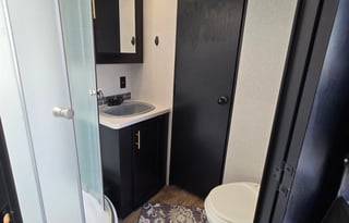 2022 Forest River Cherokee Grey Wolf 22RR w/Patio