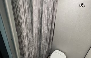 Beep-Beep- family friendly RV-Sleeps5,Bath,kitchen