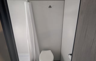 2024 Coleman Lantern 17b- Light & Easy Tow