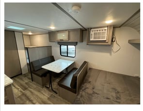 Dutchmen RV Coleman 17B