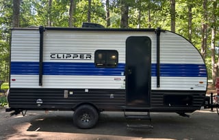 Easy Tow Coachmen Clipper – Ready for Adventure!