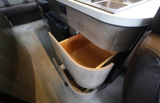 2019 Winnebago Era 70X