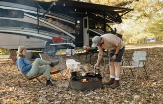 2023 Quantum LF31 Bunkhouse, Dual AC's+Solar (CA)