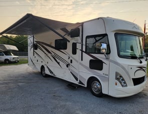 Thor Motor Coach ACE 30.3