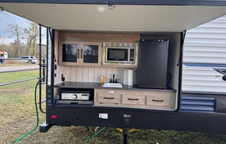 2024 Palomino Puma 31QBBH