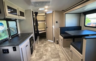 2023 Coachmen Apex Nano - Solar - Sleeps 7