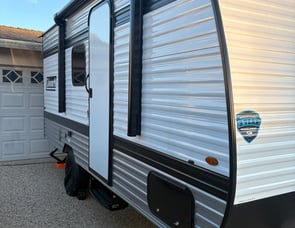 Keystone RV Coleman 17B