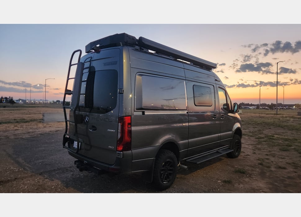 Class B Camping Van rentals in Las Vegas