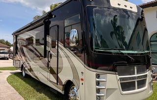 Luxury 2021 Coachmen Encore 355DS | Washer & Dryer