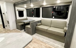 2022 Keystone Hideout