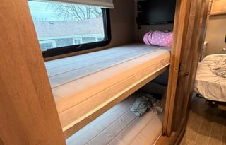 2021 Thor Motor Coach Miramar 37.1