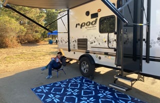 FROG POD**WE TOW & SET-UP FOR U**SOLAR POWERED