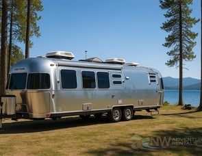 Airstream RV Flying Cloud 30FB Bunk