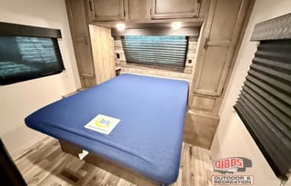 2022 Venture RV SportTrek ST312VIK