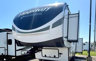 Your Adventure HQ: Cozy 10% Off First Time Rental