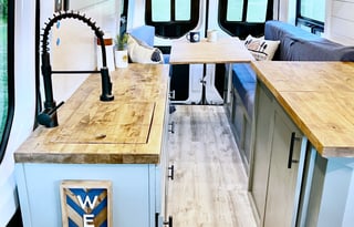 2021 Mercedes-Benz Mercedes-Benz 2500 170