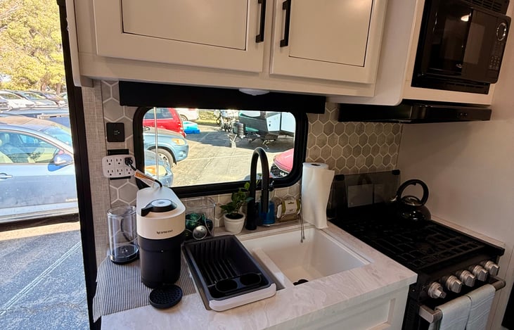 Nespresso available for your use. Included with booking ☺️