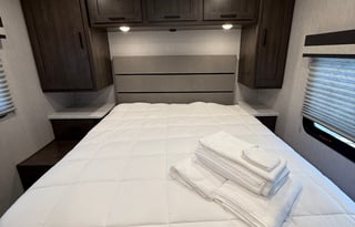 Baby Sugar - 2024 Coachmen RV Pursuit 27XPS