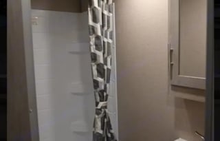 Cat the 2022 Coachmen Catalina Summit 184BHS