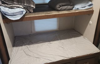 2019 Heartland Pioneer PL355 (Bunkhouse!)