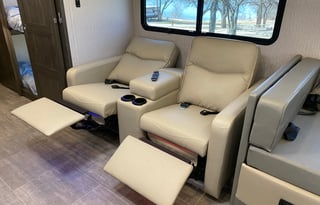 2022 Coachmen RV Mirada 35ES
