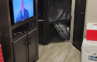 Patrick's 2022 Jayco Jay Feather 24BH(SET-UP ONLY)