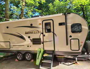 Forest River RV Rockwood Mini Lite 2506S