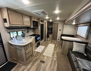 Coachmen RV Catalina Summit Series 8 261BHS