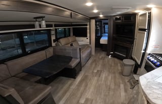 2022 Jayco White Hawk. ****DELIVERY ONLY****