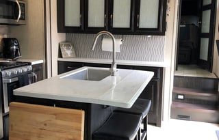 The Big Adventure-Toy hauling Glamper