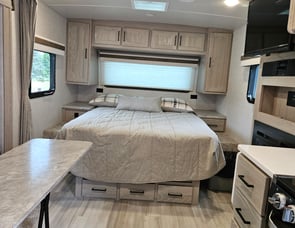 Forest River RV Rockwood Mini Lite 2205S