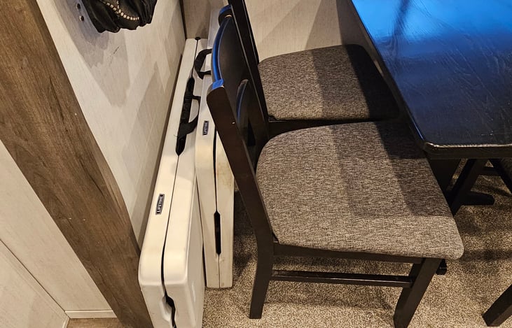 Picnic table for outdoor use