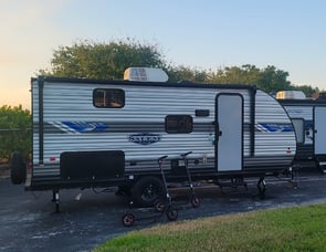 Forest River RV Salem FSX 178BHSK