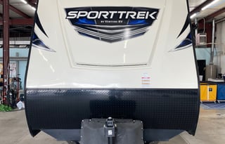 2017 Venture RV SportTrek 270VBH