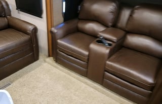 2016 Jayco North Point 387RDFS