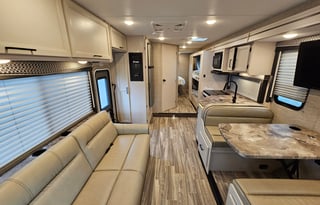 2023 Thor Four Winds 31EV