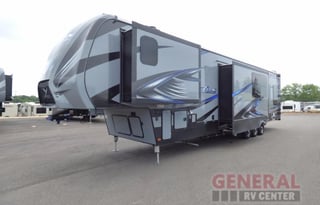 2018 Keystone Fuzion