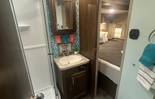 Beautiful Forest River Rockwood - Sleeps 4