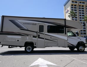 Coachmen RV Leprechaun 260DS Ford 450