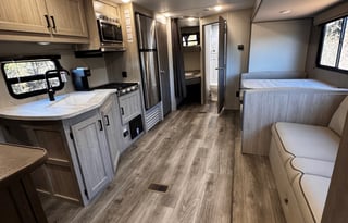 2025 Catalina Coachmen 261BHS **15% Discount**