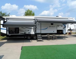 Forest River RV Wildcat 368MB