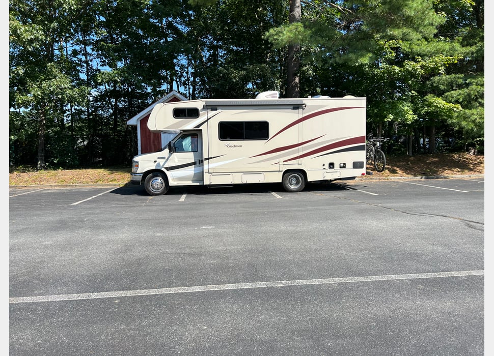 Class C Motor Home rentals in Brooklyn
