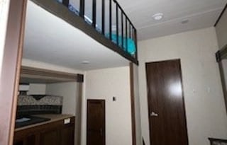 2017 Heartland Sundance 3700RLB