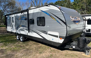 2018 Forest River Salem M-27DBK