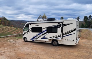 2023 Thor Motor Coach Axis 24.4