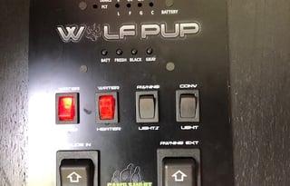 Perfect Family Get-Away 2021 Wolf Pup 17JG with Bunks