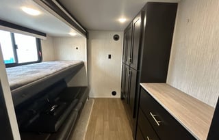 Luxury 5th Wheel