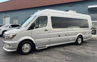 Airstream Interstate Lounge EXT